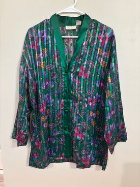 Victoria's Secret GOLD LABEL Green Satin Floral Blouse with Purple Accents